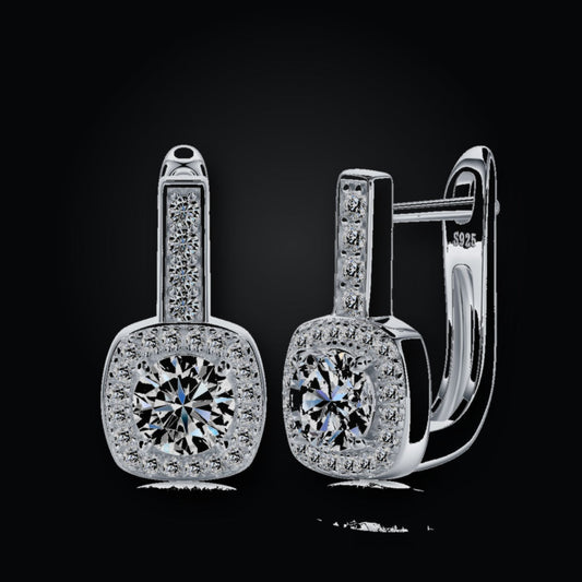 Iced Stud Earrings | 0.50ct | Moissanite