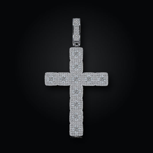 Iced Pendant | Moissanite