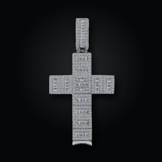 Iced Pendant | Moissanite