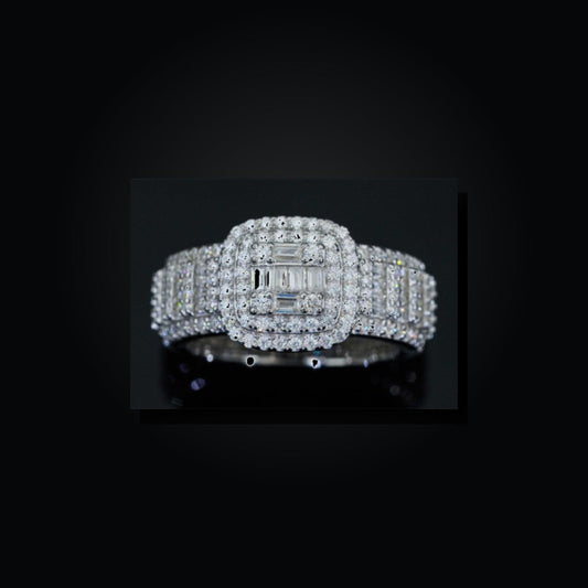 Iced Statement Ring | Moissanite