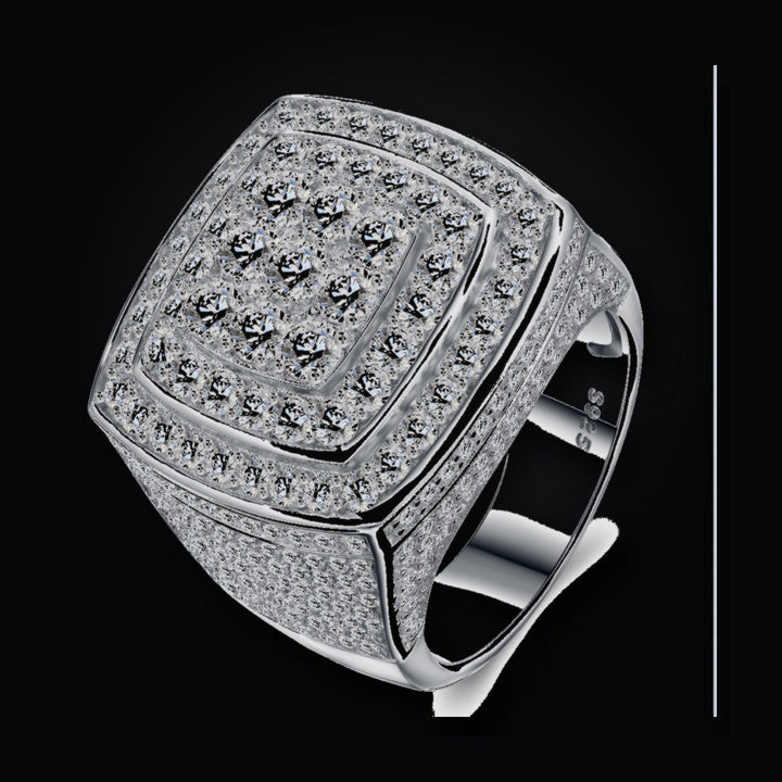 Iced Statement Ring | Moissanite