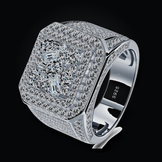 Iced Statement Ring | Moissanite