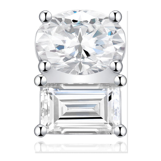 Iced Stud Earrings | Moissanite