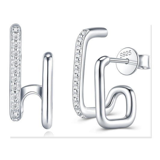 Iced Stud Earrings | Moissanite