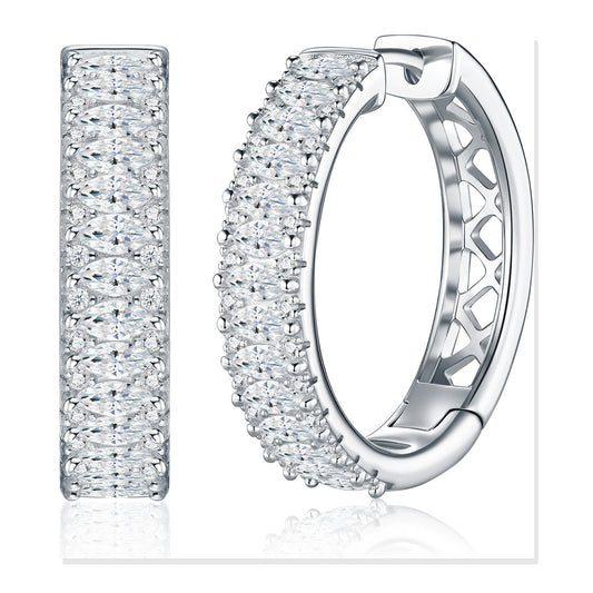 Iced Stud Earrings | Moissanite