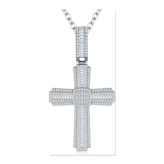 Iced Pendant | Moissanite