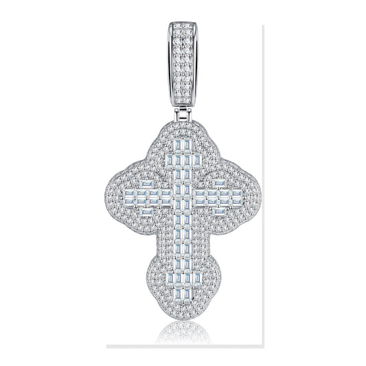 Iced Pendant | Moissanite