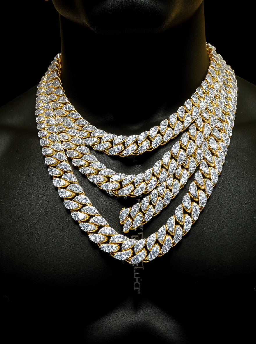 OFF VVS necklaces collection